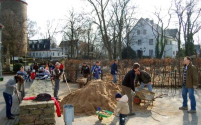 Frühjahrsputz und Gartenarbeitstag im Hof Raaf