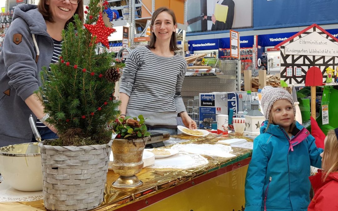 Vorweihnachtlicher Waffelverkauf im OBI-Markt